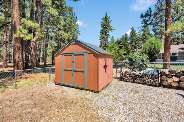 128 Crater Lake Rd, Big Bear Lake, CA 92315 - photo 31