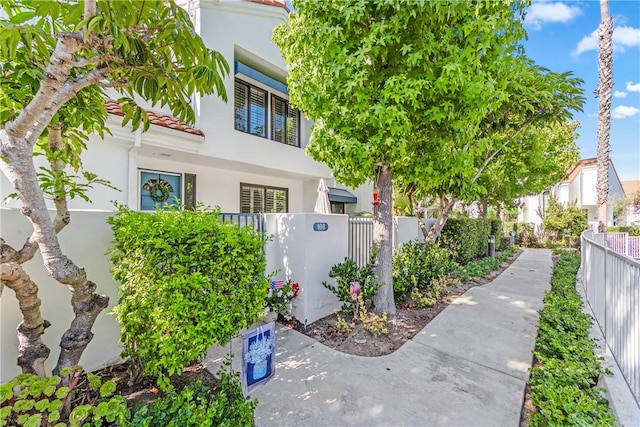 7371 Seabluff Dr Unit 108, Huntington Beach, CA 92648 - photo 2