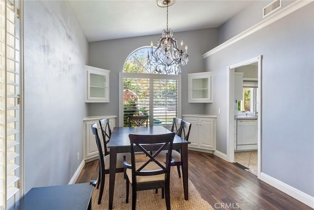 22508 Cardiff Dr, Saugus, CA 91350 - photo 6