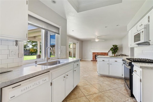 22508 Cardiff Dr, Saugus, CA 91350 - photo 14