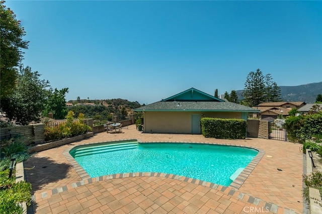 2251 El Arbolita Dr, Glendale, CA 91208 - photo 26