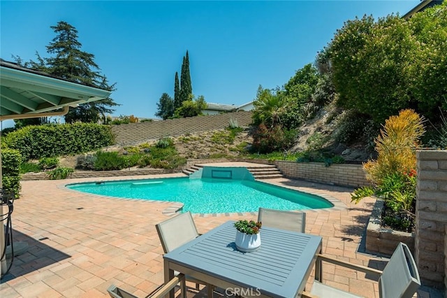 2251 El Arbolita Dr, Glendale, CA 91208 - photo 29