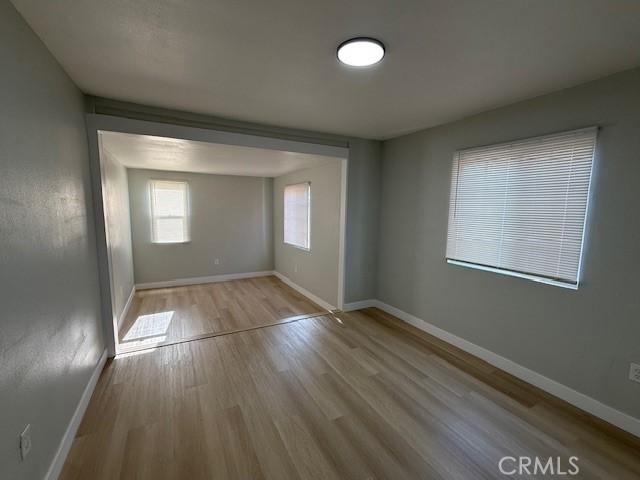 7086 Elmwood Rd, San Bernardino, CA 92404 - photo 15