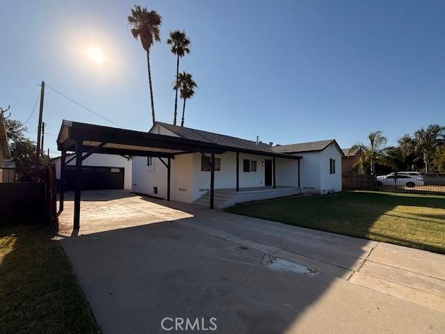 7086 Elmwood Rd, San Bernardino, CA 92404 - photo 28