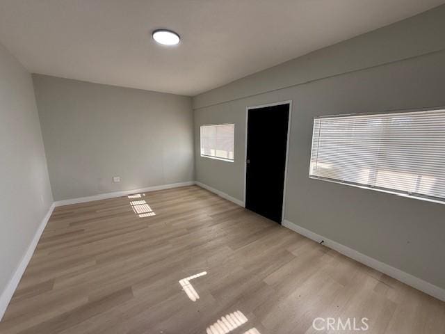 7086 Elmwood Rd, San Bernardino, CA 92404 - photo 20
