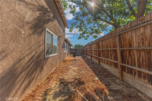 15814 Fresno St, Victorville, CA 92395 - photo 34
