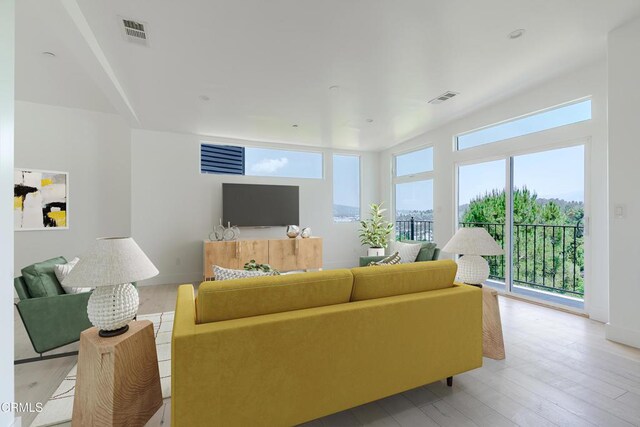 2409 Yorkshire Dr, Los Angeles, CA 90065 - photo 5