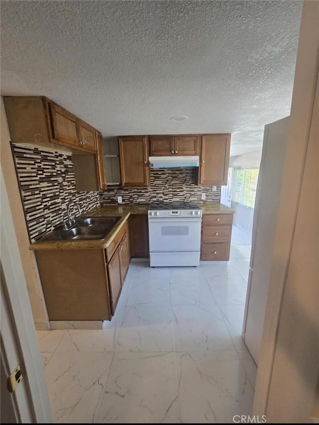 830 2nd St, Orland, CA 95963 - photo 5