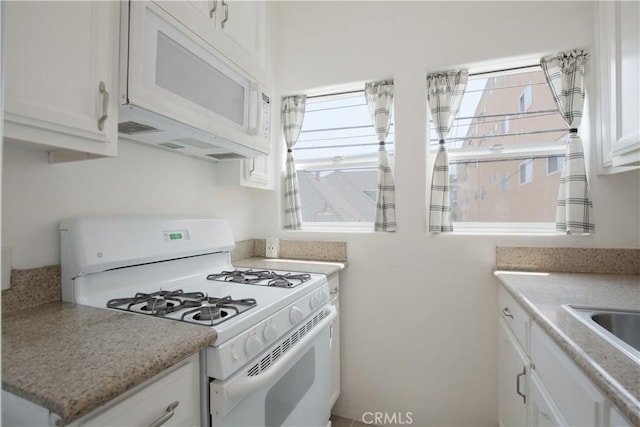 354 Chestnut Ave Unit 33, Long Beach, CA 90802 - photo 2