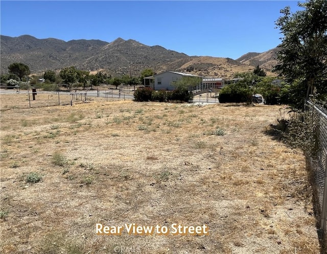 8313 Wildmint Dr, Lake Isabella, CA 93240 - photo 5