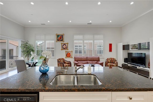 130 Overbrook, Irvine, CA 92620 - photo 21