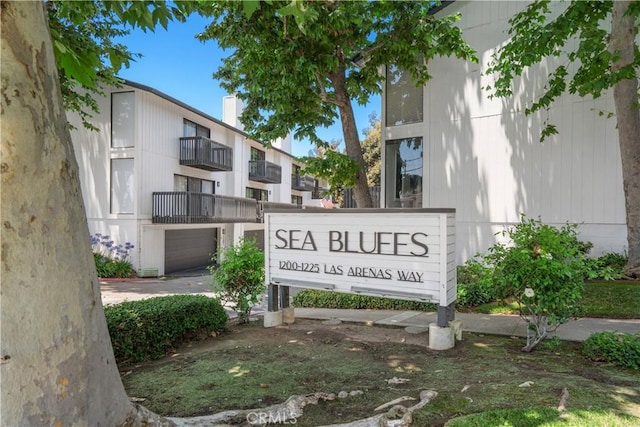 1209 Las Arenas Way Unit 5, Costa Mesa, CA 92627 - photo 3