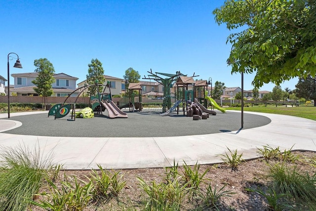 5932 Chinook Dr, Huntington Beach, CA 92649 - photo 24
