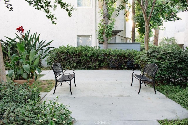 18411 Hatteras St Unit 235, Tarzana, CA 91356 - photo 15