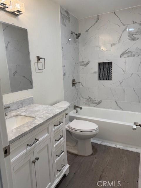 18411 Hatteras St Unit 235, Tarzana, CA 91356 - photo 13