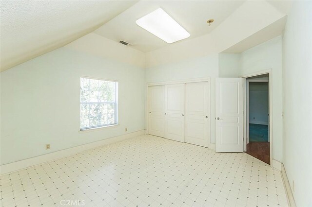 1094 E Monticello Cir, Fresno, CA 93720 - photo 39