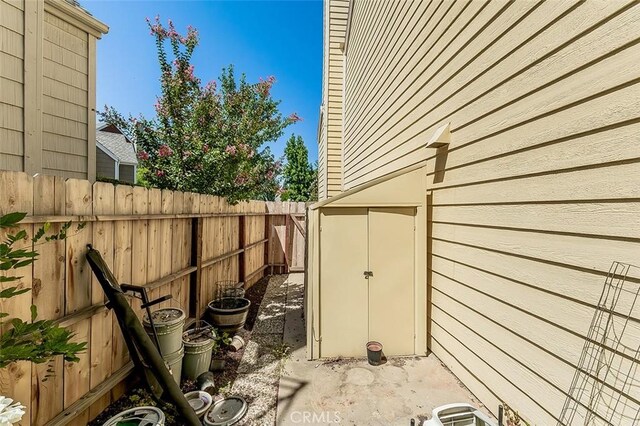1094 E Monticello Cir, Fresno, CA 93720 - photo 50