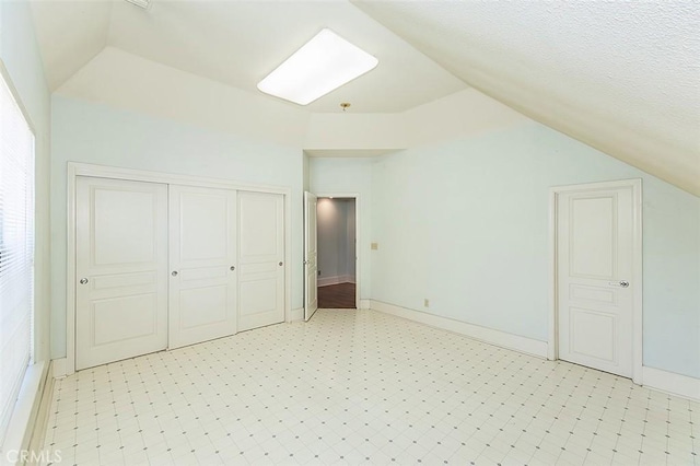 1094 E Monticello Cir, Fresno, CA 93720 - photo 40