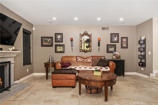 2840 Juniper Dr, Corona, CA 92882 - photo 14
