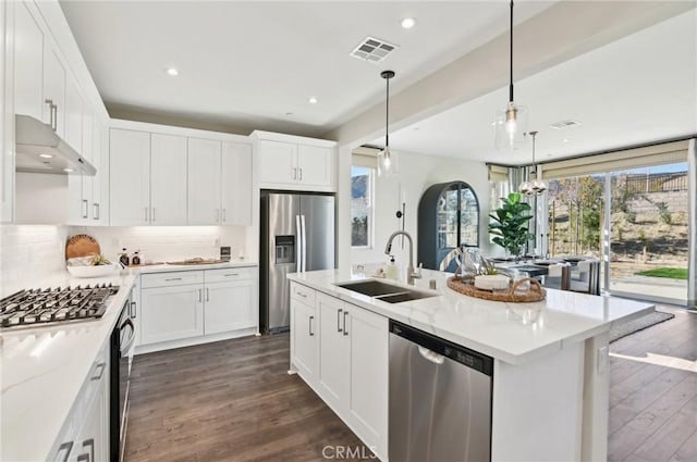 41835 Oak Barrel Ct, Palmdale, CA 93551 - photo 10