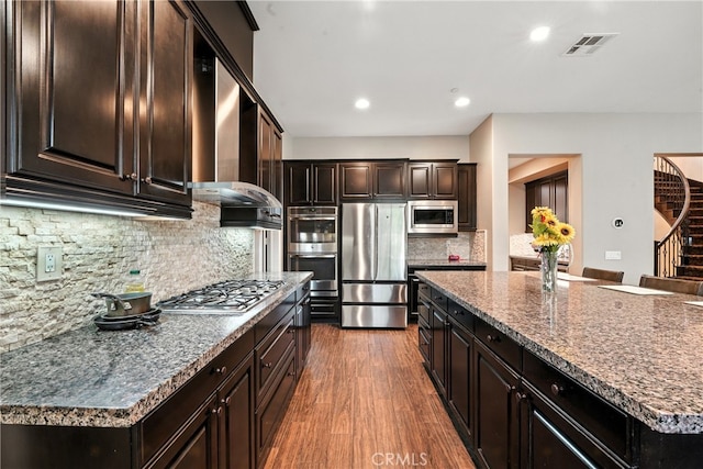 22390 Trailside Ct, Saugus, CA 91350 - photo 35