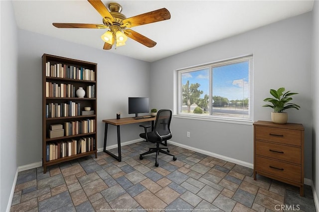 10833 Kiavan Rd, Apple Valley, CA 92308 - photo 11