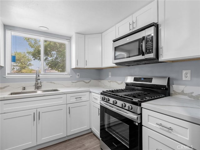 10833 Kiavan Rd, Apple Valley, CA 92308 - photo 14