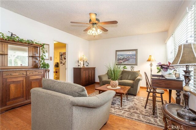 10514 Aldea Ave, Granada Hills, CA 91344 - photo 6