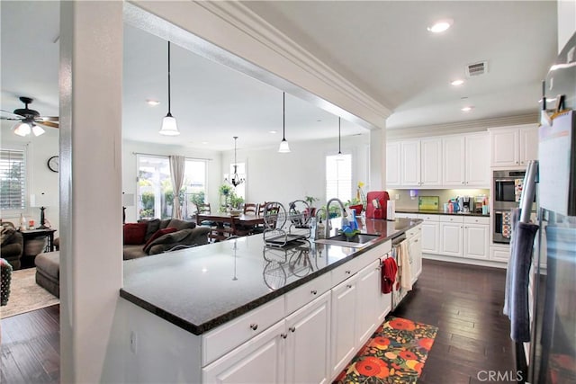 13122 Capricornio St, Riverside, CA 92503 - photo 19