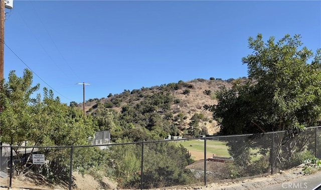 3747 Camino De La Cumbre, Sherman Oaks, CA 91423 - photo 3