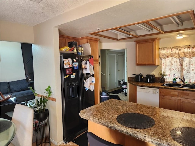 17139 Benicia Ct, Fontana, CA 92336 - photo 4