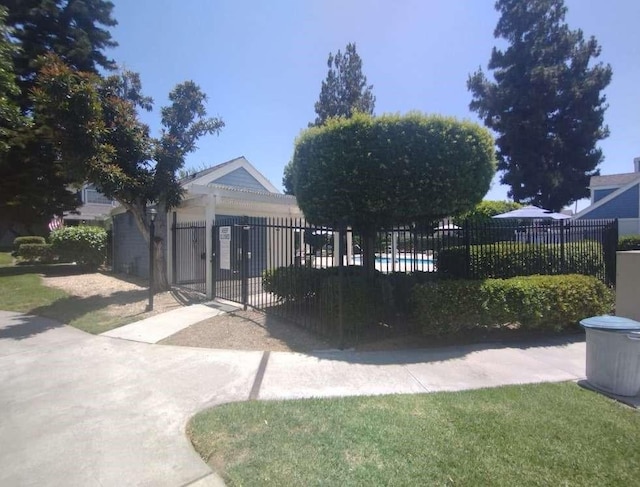 804 W Grondahl St Unit D, Covina, CA 91722 - photo 4