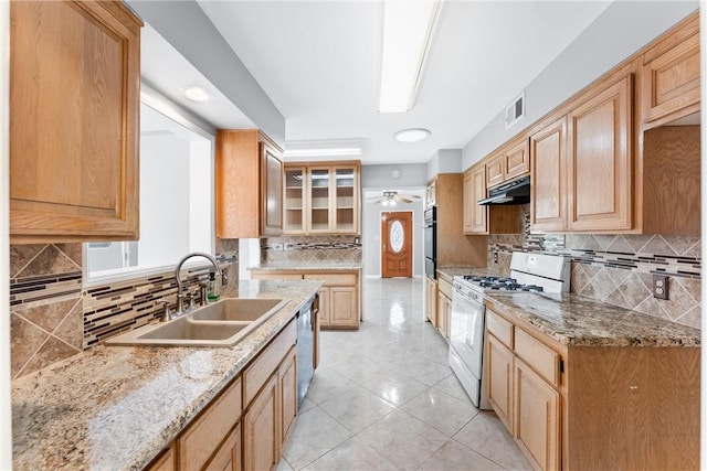 986 W Kendall St, Corona, CA 92882 - photo 39