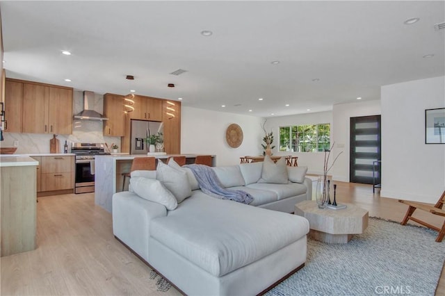 18406 Jovan St, Tarzana, CA 91335 - photo 4