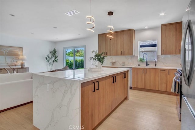 18406 Jovan St, Tarzana, CA 91335 - photo 11