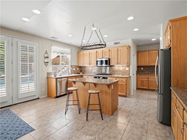 26332 Oakdale Canyon Ln, Canyon Country, CA 91387 - photo 7