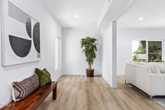 709 Wilson Ct, Burbank, CA 91505 - photo 47