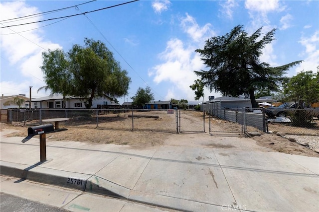 25761 7th St, San Bernardino, CA 92410 - photo 17