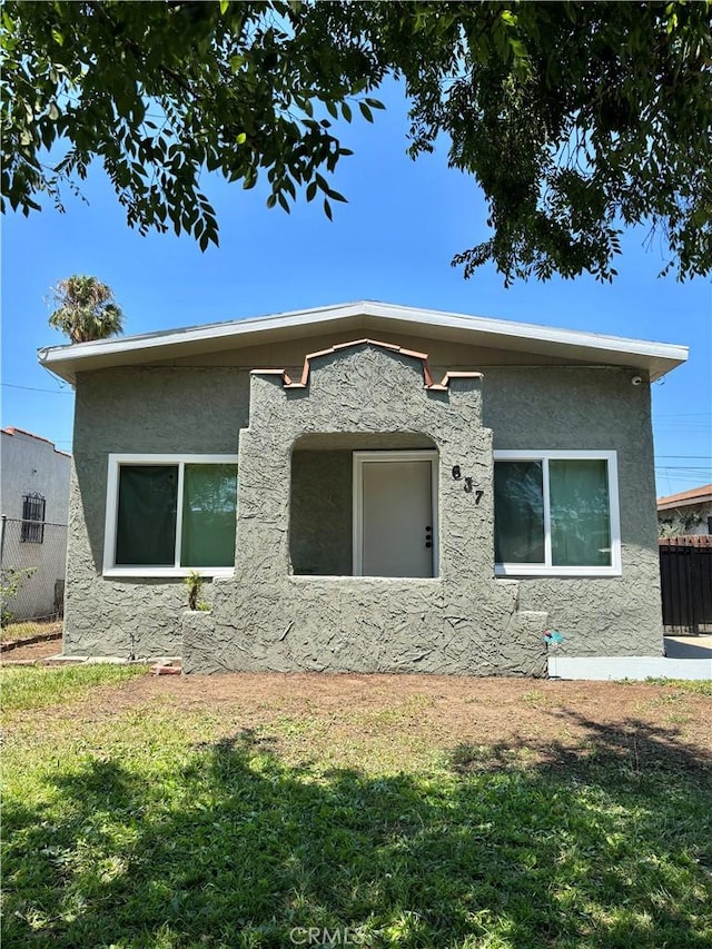 637 W 105th St, Los Angeles, CA 90044 - photo 2