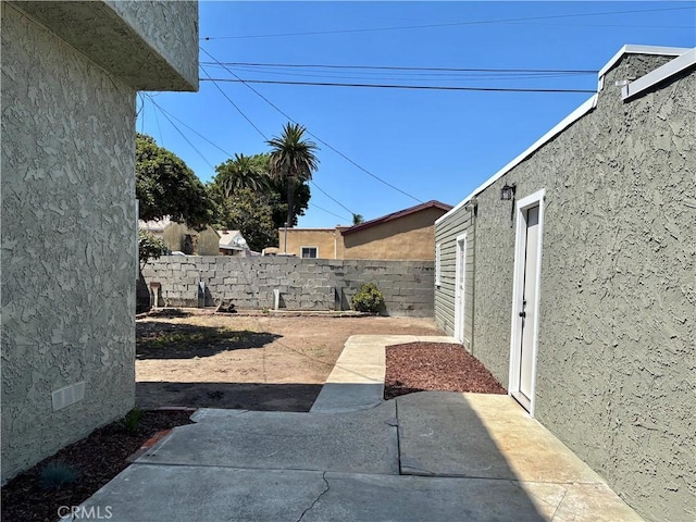 637 W 105th St, Los Angeles, CA 90044 - photo 23
