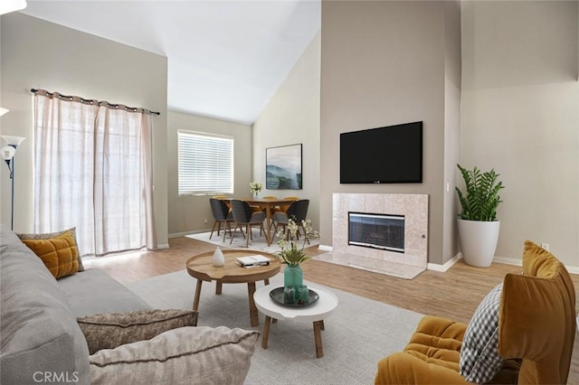 4334 Colbath Ave Unit 304, Sherman Oaks, CA 91423 - photo 2