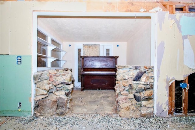 62105 Moon Dr, Joshua Tree, CA 92252 - photo 17