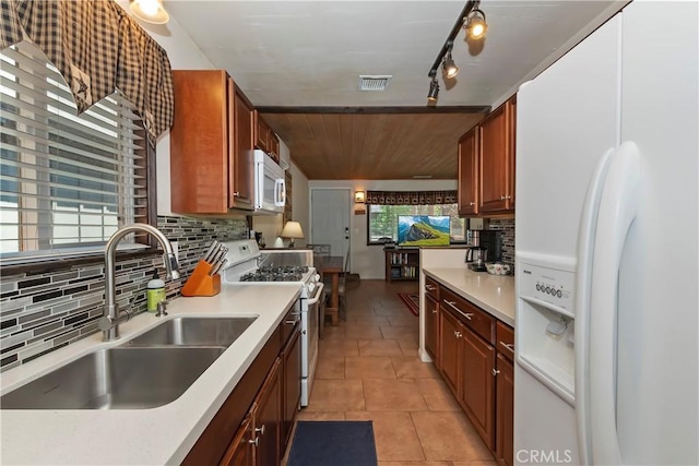 619 Elysian Blvd, Big Bear City, CA 92314 - photo 14