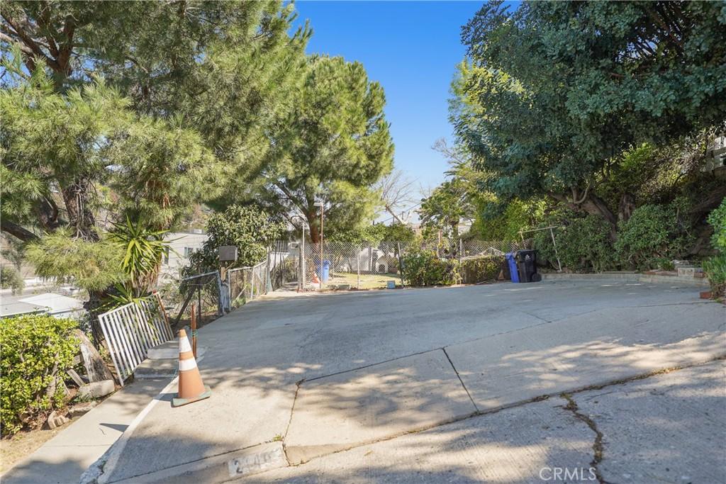 2149 Fargo St, Los Angeles, CA 90039 - photo 3