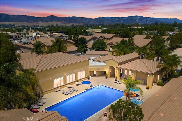 41410 Juniper St Unit 2123, Murrieta, CA 92562 - photo 2