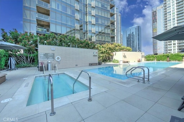 1155 S Grand Ave Unit 811, Los Angeles, CA 90015 - photo 26