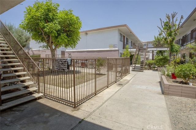 13040 Dronfield Ave Unit 13, Sylmar, CA 91342 - photo 4