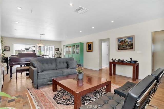 18203 Arminta St, Reseda, CA 91335 - photo 7