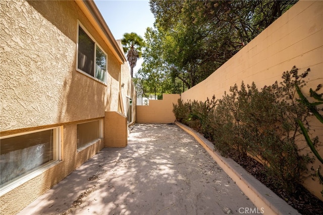 3751 Prestwick Dr, Los Angeles, CA 90027 - photo 44