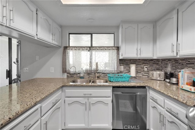 22752 Roundup Way, Apple Valley, CA 92308 - photo 13